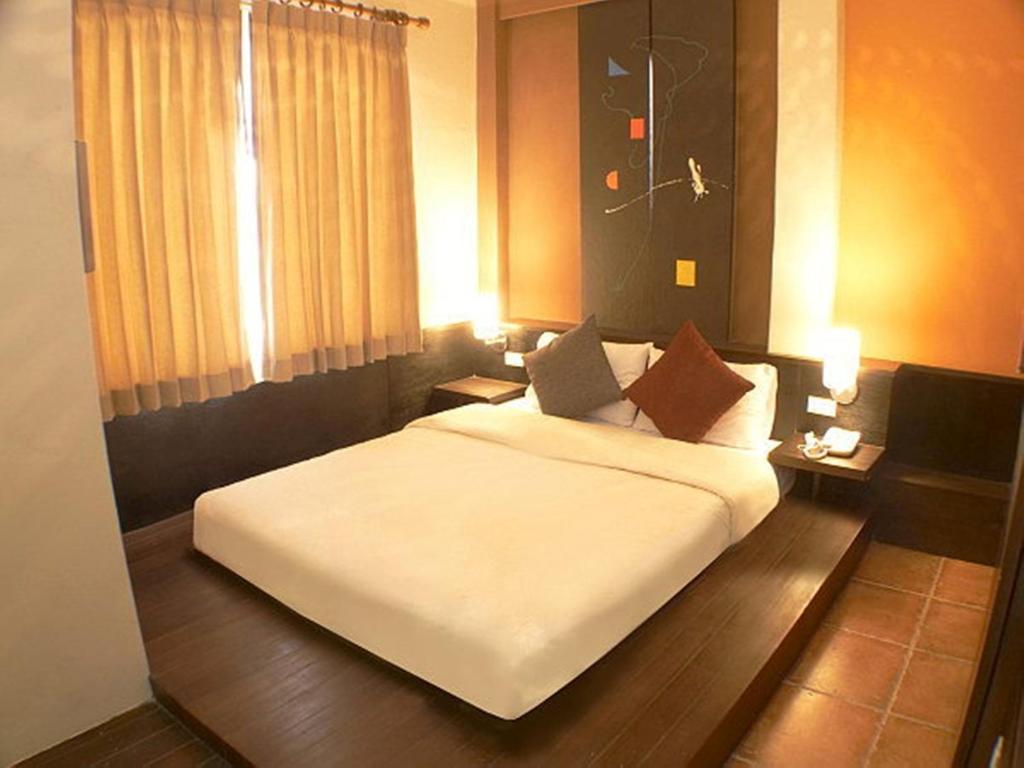 Diamond House Hotel Bangkok Room photo